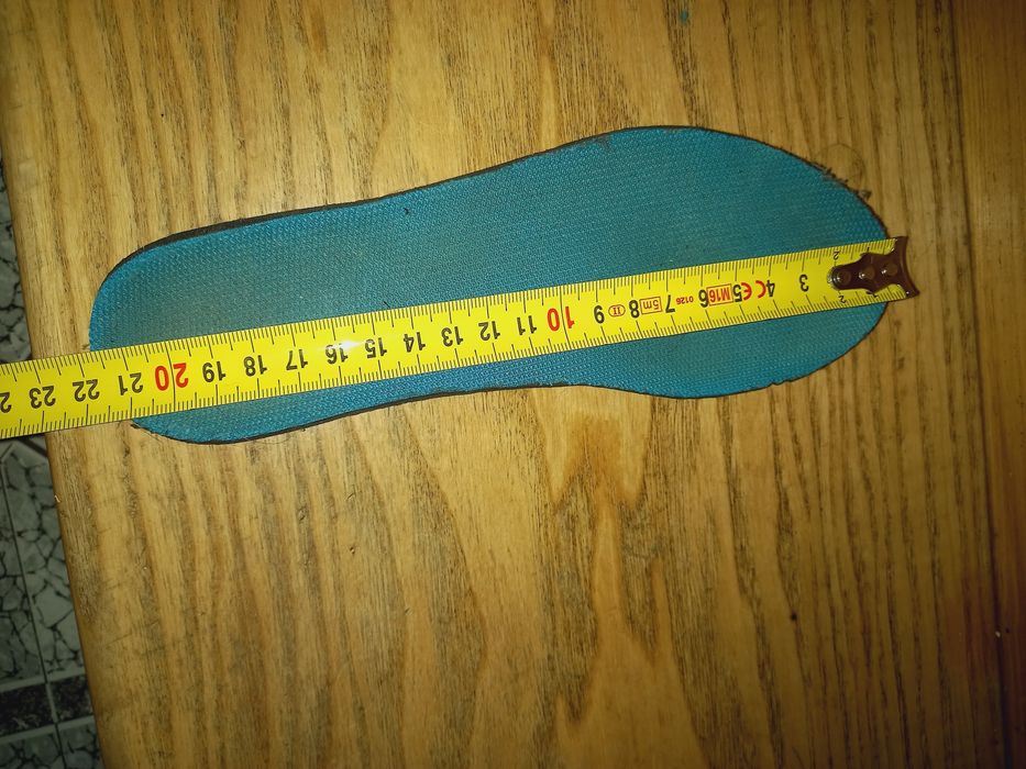 Buty adidas do piłki roz. 34