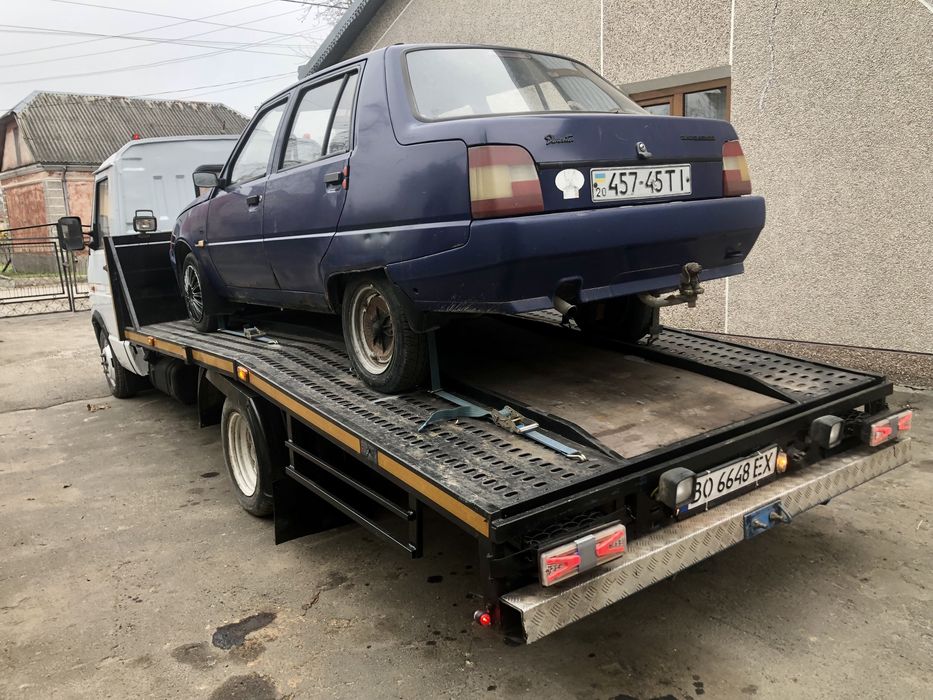 Евакуатор, послуги, автовоз, доставка авто, перевезення, перевозки