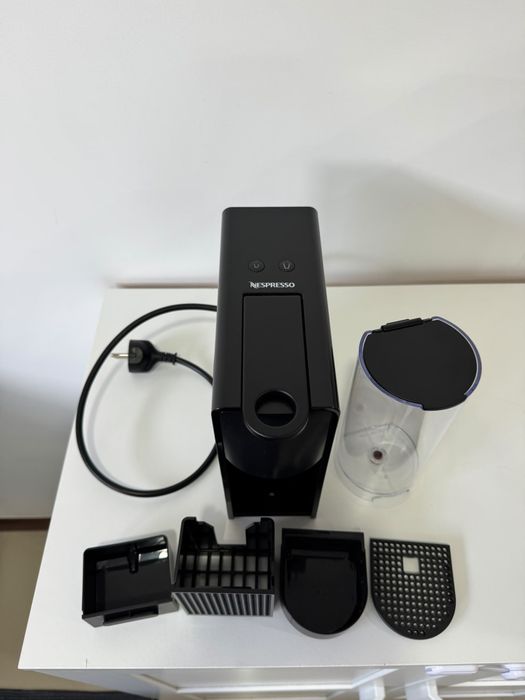 Máquina Café Nespresso Essenza Mini C30 Preta – Excelente Estado + Caixa Original