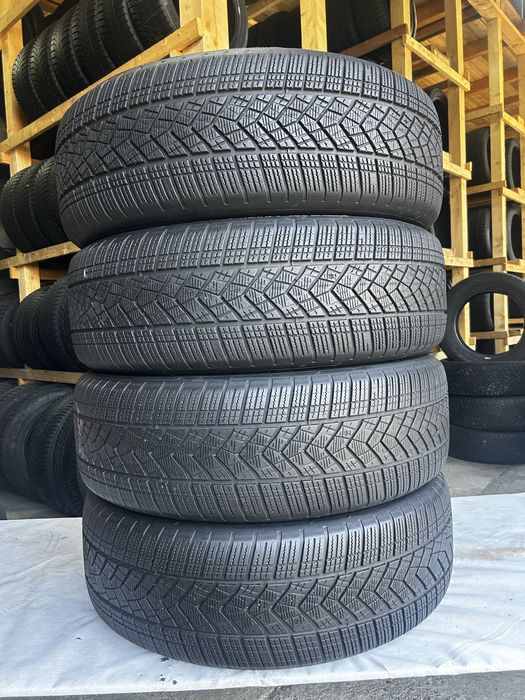 235/60/20 Goodyear UltraGrip Perfonece+ 2022