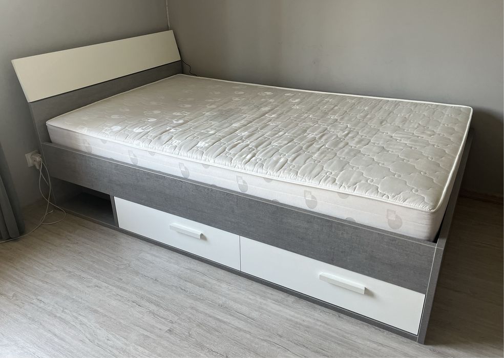 Łóżko 120×200 z materacem i pojemnymi szufladami – Agata Meble