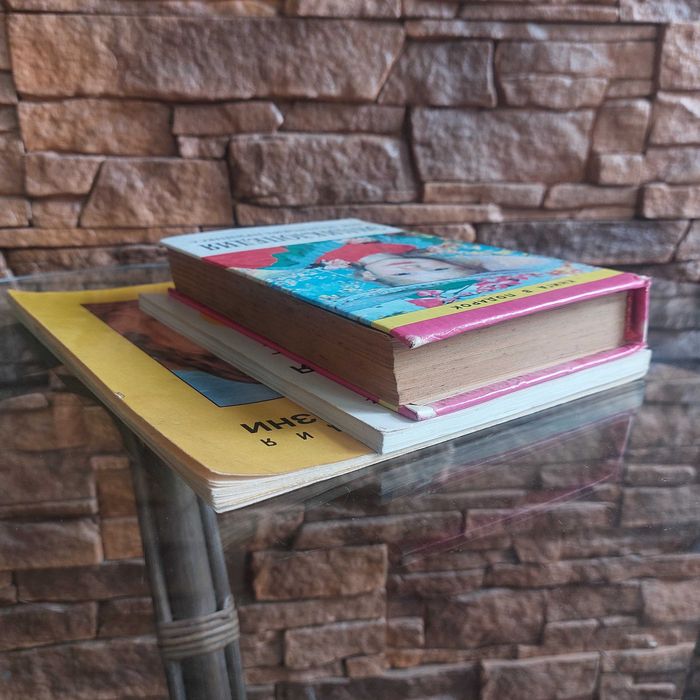 Комплект книг для батьків та дівчаток: Енциклопедії виховання та дорослішання (3 книги)