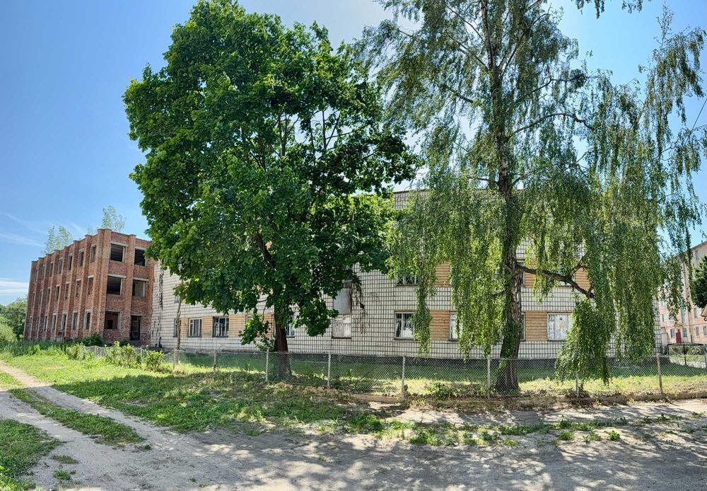 Продається будівля профілакторію та готелю