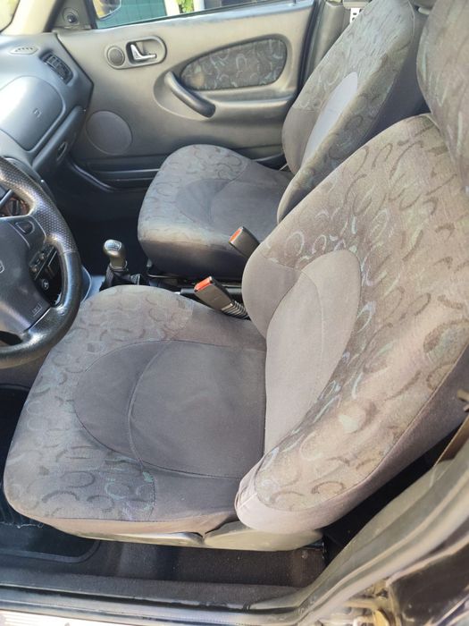 Rover 200 gasolina — photo 4
