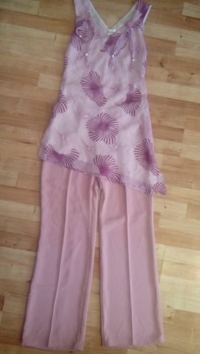 Komplet M/L tunika i spodnie 30zł