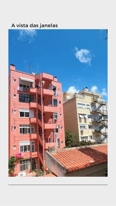 Desk on cowork / secretária em escritório partilhado