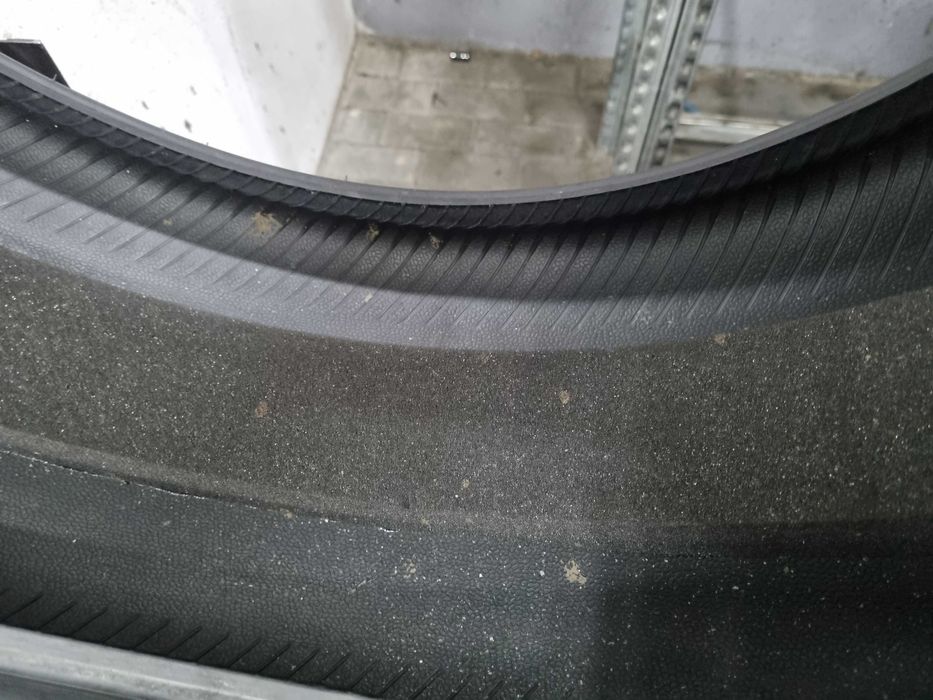 235/35zr20 92Y Hankook iON FlexClimate D.1326