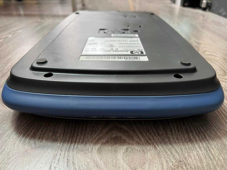 Сканер HP ScanJet 3500C Scanner series ( Без шнура адаптера питания )