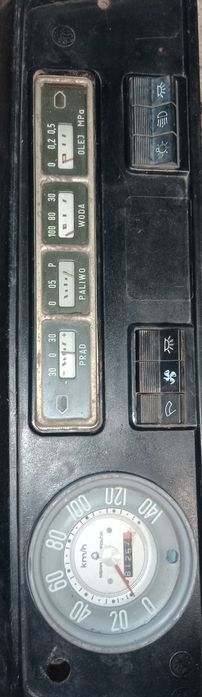 Konsola FSO żuk warszawa itp