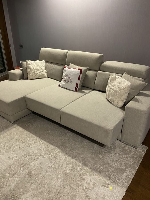 Sofá com Chaise Longue