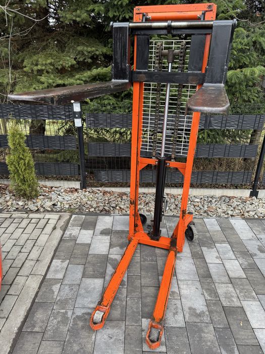 Podnośnik masztowy 2 tony 1,6 m