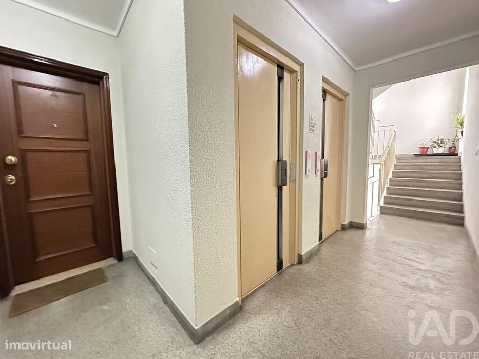 Apartamento T3 em Arcozelo de 125 m2