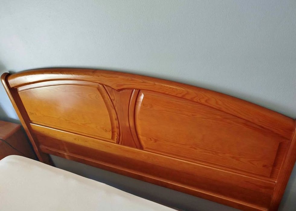 Cabeceira de cama de casal