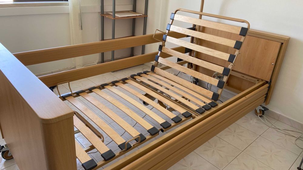 CAMA articulada elétrica de ELEVAÇÃO e INCLINAÇÃO como nova