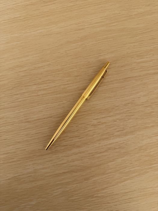 Позолочена ручка Caran d'Ache