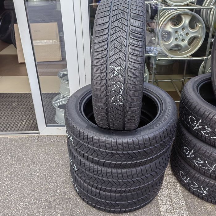 235/55R19 105H Pirelli Scorpion Winter komplet zima KZ9