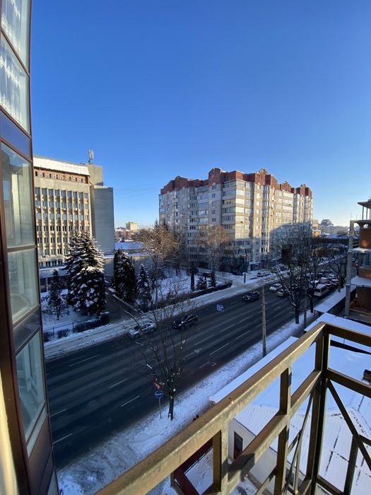 Простора 2к квартира. Центр.