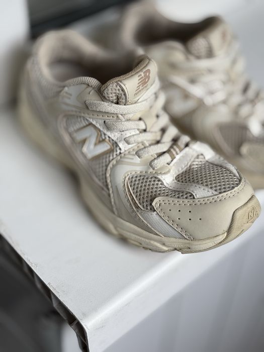 New balance 530  30-31 кросовки кросівки білі