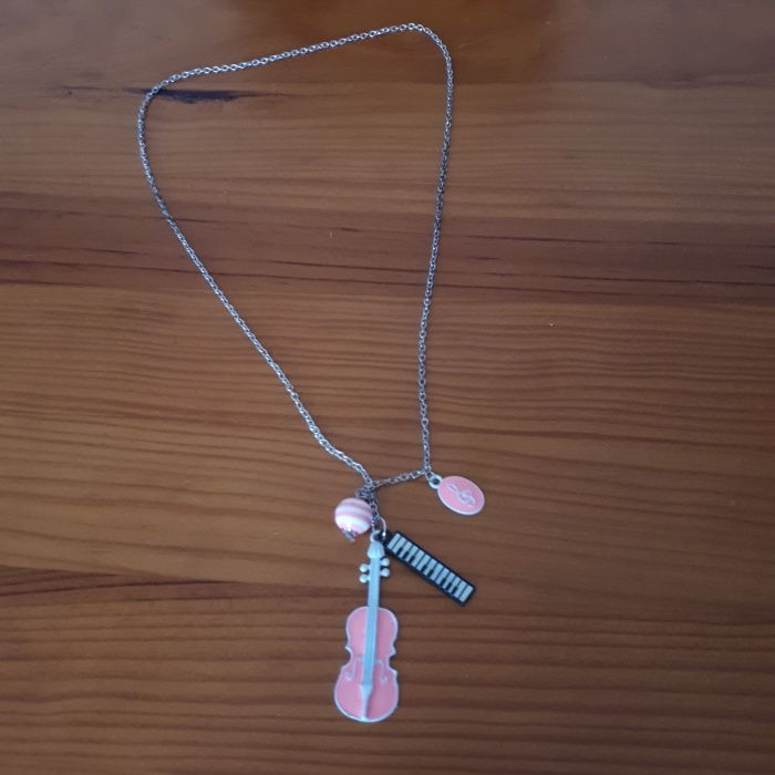 Conjunto de 4 Colares diversos