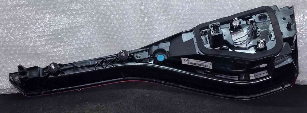 Farolim da Mala Esquerdo 265550248R - RENAULT MEGANE IV Hatchback