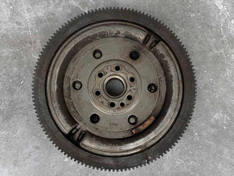 Комплект зчеплення Демпфер Peugeot 308 3008 208 207 2008 1.6 HDI
