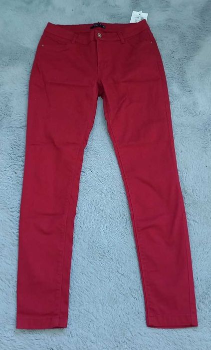 Spodnie jeansowe Mohito r.36