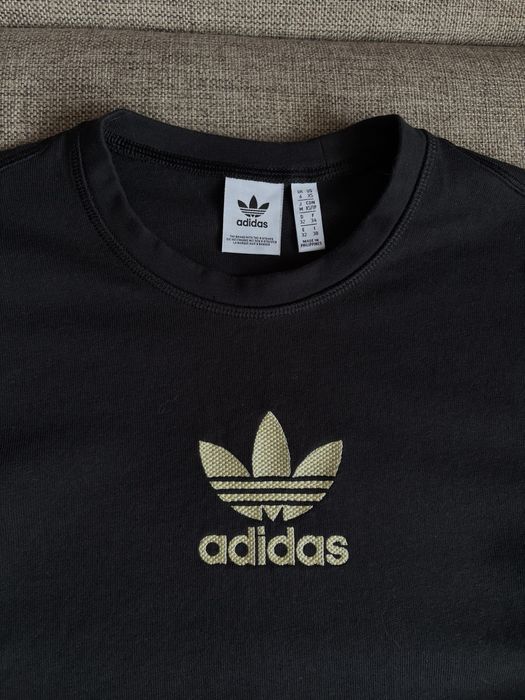 Футболка adidas, топ адидас, укороченная футболка adidas