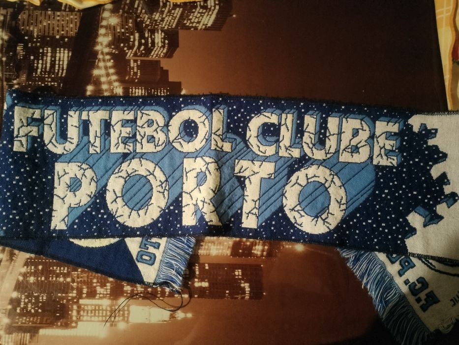 Cachecol FC Porto Descozido + Cromos e Bilhete Andebol