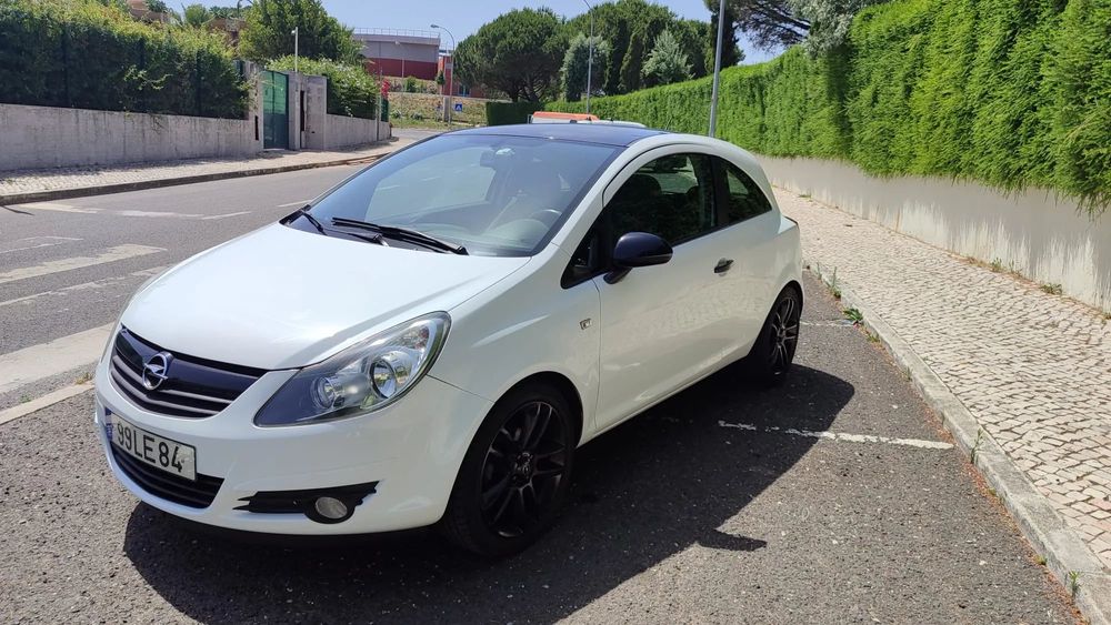 Opel Corsa 1.2 Black Edition