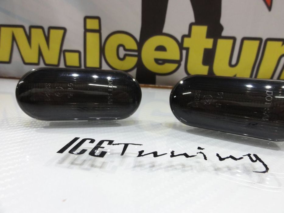 Pisca farolins laterais led dinâmico fundo preto VW Bora, Golf 3, Golf 4, Lupo, Passat 35i, 3B, Passat 3BG, Polo 6N, 6N2, 9N, 9N2, Caddy, Sharan,