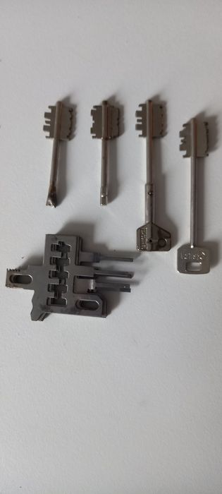 Segredo para fechadura Cisa