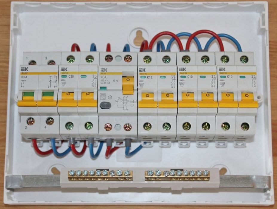 Ваш електрик, всі електричні роботи