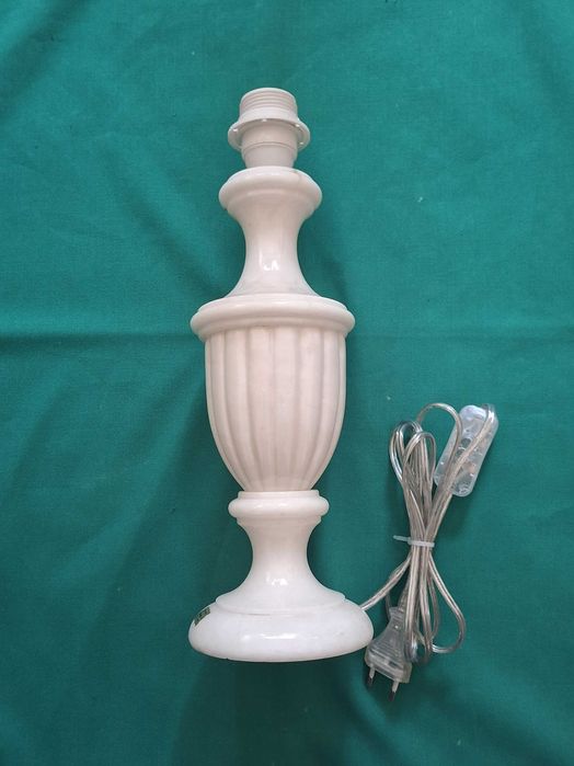 Belíssimo Candeeiro Pegasam em Alabastro, anos 70, Spain