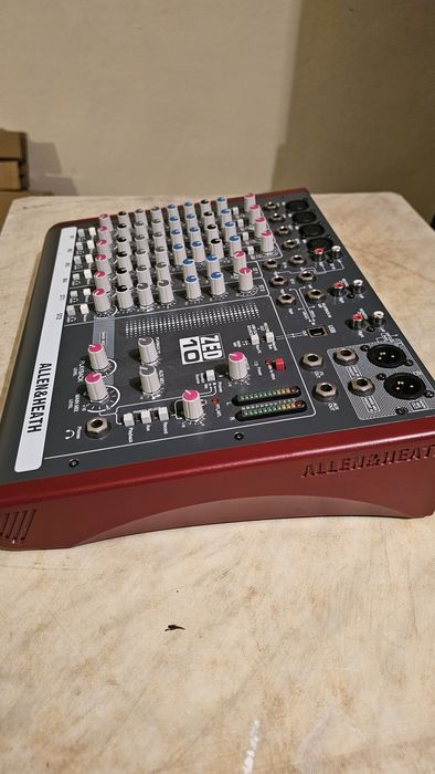 Mixer analogowy allen & heath zed10