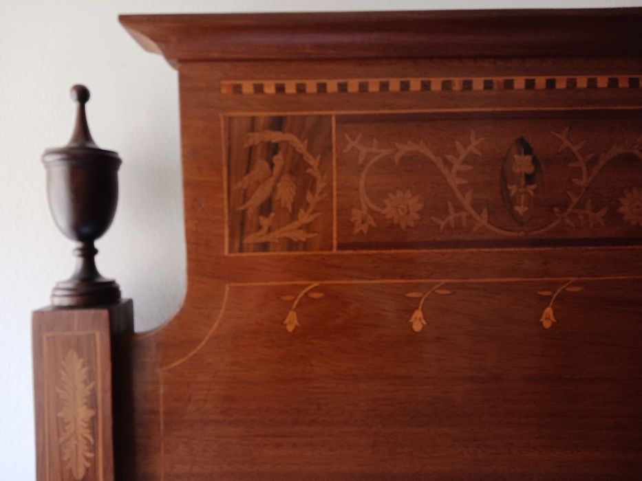 Cama estilo D Maria individual