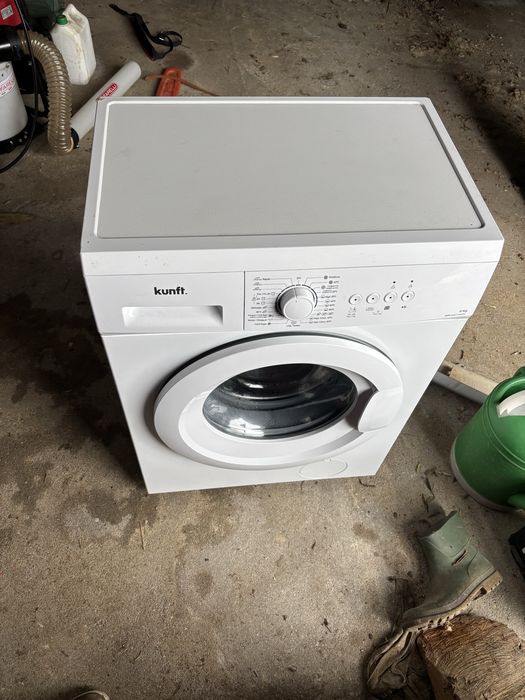 Maquina de lavar Kunft kwm5j1s