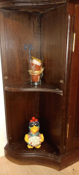 Sapateira em madeira exotica