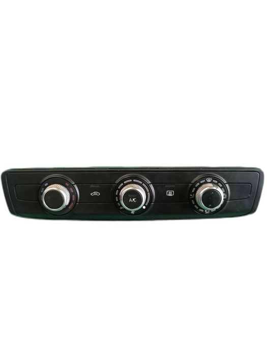 Climatronic sofagem / comando chaufagem 8V0820047D - AUDI A3