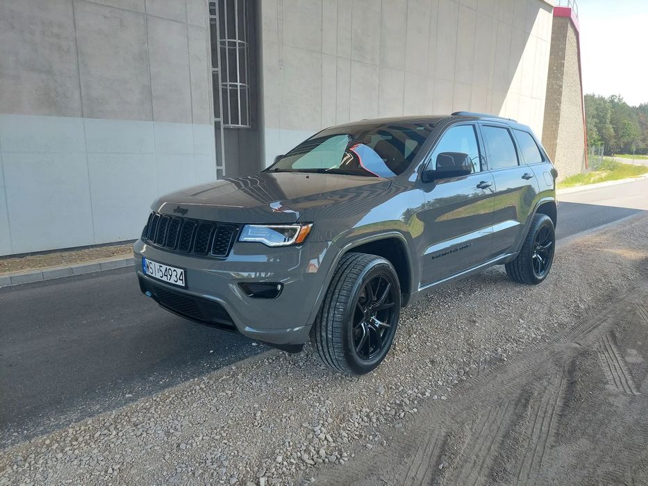 Jeep Grand Cherokee Sprzedam Jeep Grand Cheroke WK2 3.6 2019 r. wersja Altitude