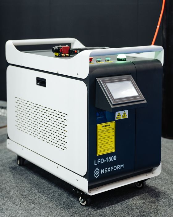 Laser Decapagem / Limpeza Fibra 1500w Cabeça 2 Eixos