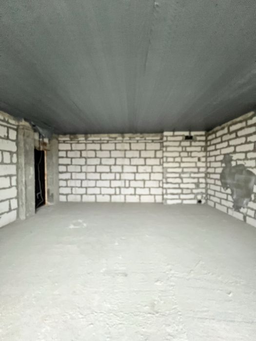 В Продажу 3 к к в Клубному Домі  в Новобудові