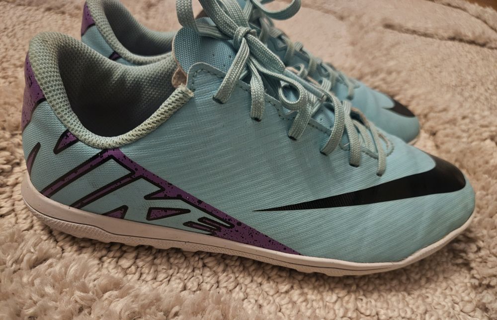 Buty sportowe Nike Mercuriale turf na halę i orlika  37,5