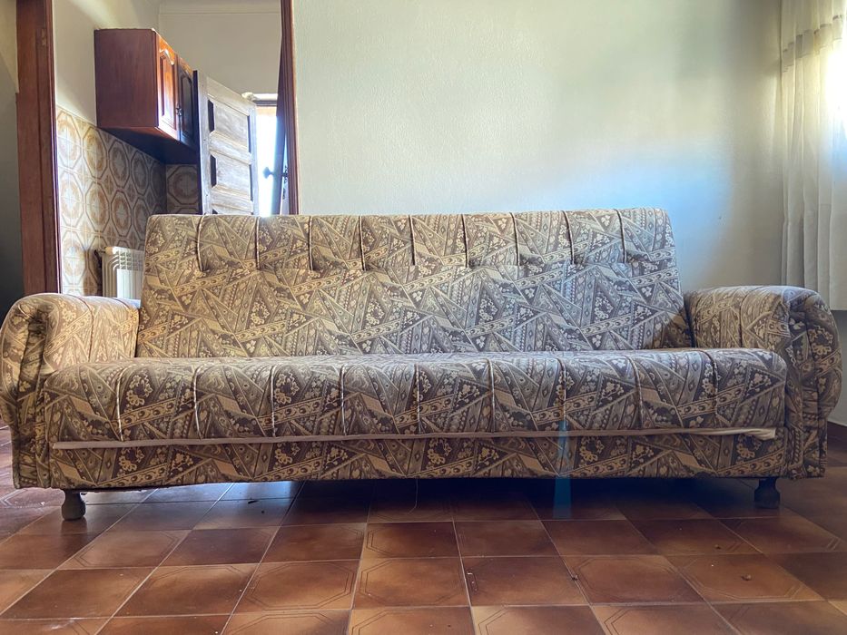 Sofá em bom estado