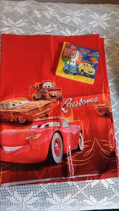Toalha  e guardanapos  festa cars