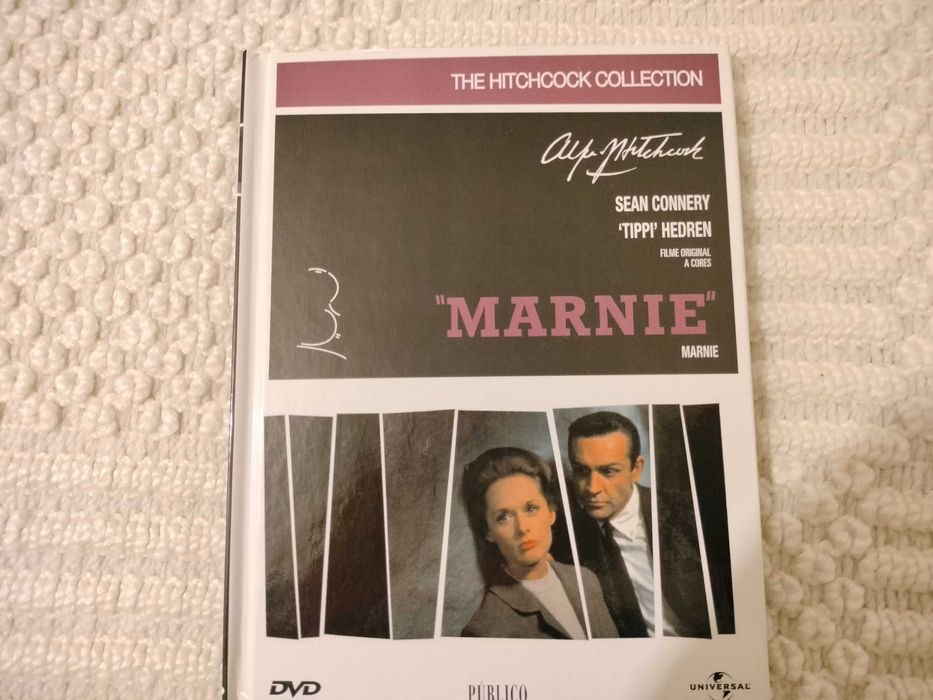 Conjunto 5 DVD`s ( com livros ) de filmes de Hitchcock,  como novos