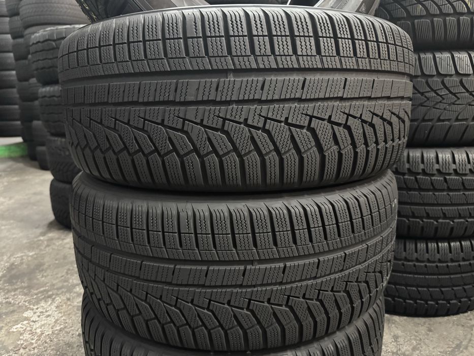 шини б.у зима 235/55 R17 Hankook Winter I'Cept evo 2 склад резини