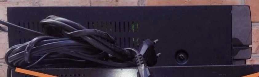 Видеомагнитофон ORION VH-1177. Нерабочий.