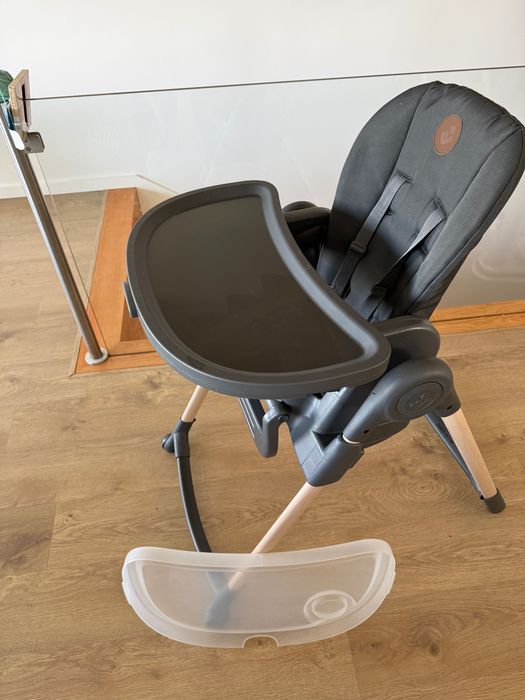 Cadeira refeição fácil arrumar bebé 70€