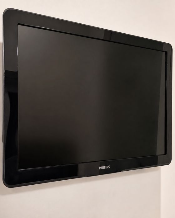 TV Philips LCD 70 cm – 50€