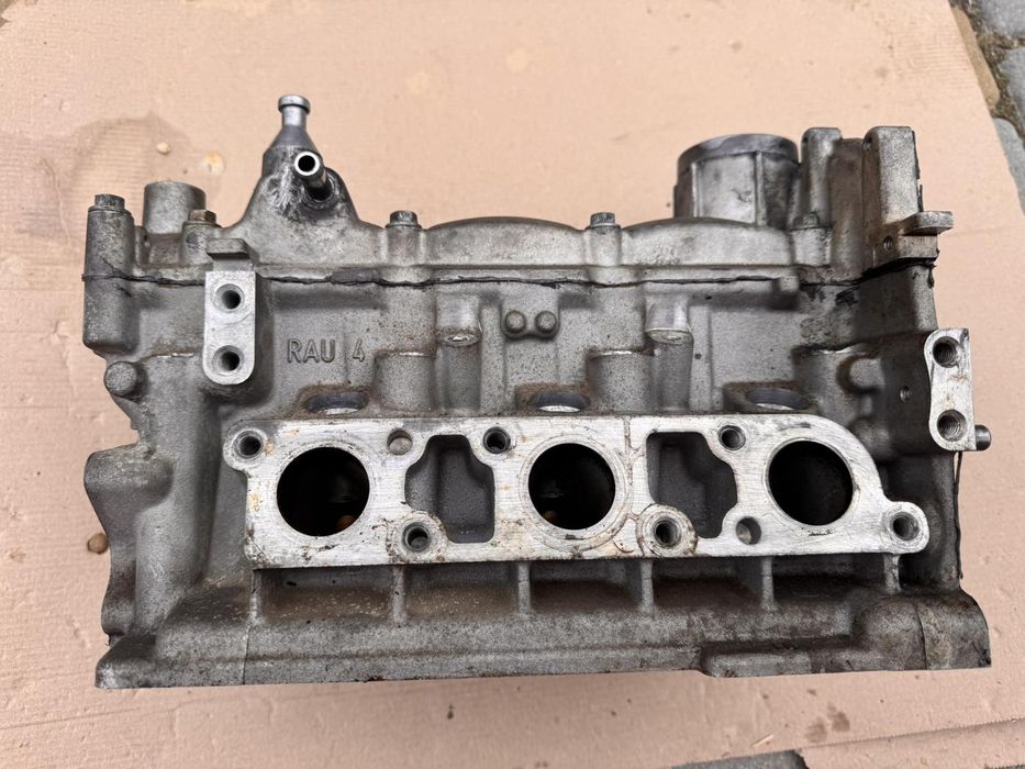 ГБЦ volkswagen polo 1.2 AWY